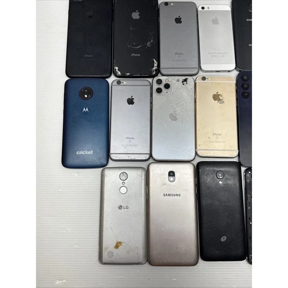 Large Lot 16 Smartphones Apple Samsung Phones LG AS IS For Parts Repair or Gold